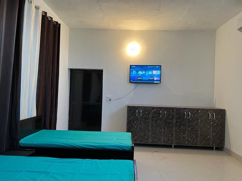 Living quarters